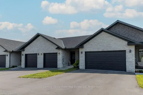 26 RAYCROFT Dr, Belleville, ON K8N 0R4