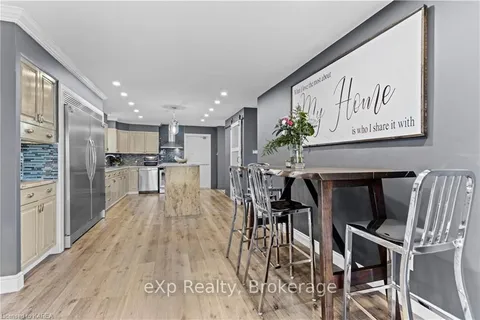 3900 ROUND LAKE ROAD, South Frontenac, ON K0H 1X0