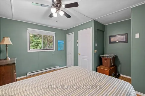 1043 SHANNON Lane, South Frontenac, ON K0H 1X0