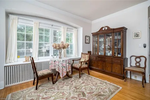 332 MAIN St, Deseronto, ON K0K 1X0