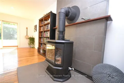 2610 UNITY Rd, Kingston, ON K0H 1M0