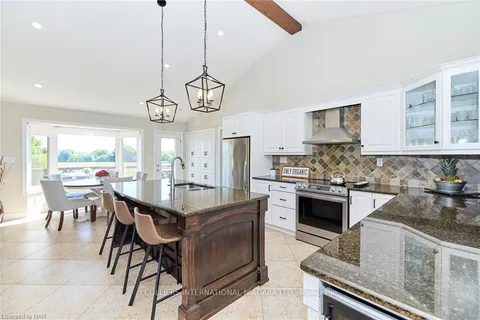 2350 GAINER St, Thorold, ON L0S 1A0