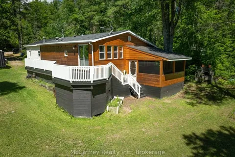 1058 JACQUES BAY Rd, Addington Highlands, ON K0H 1K0