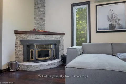 1058 JACQUES BAY Rd, Addington Highlands, ON K0H 1K0