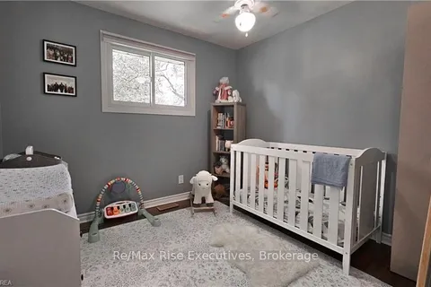 2 DEERFIELD St, Loyalist, ON K7N 1P4