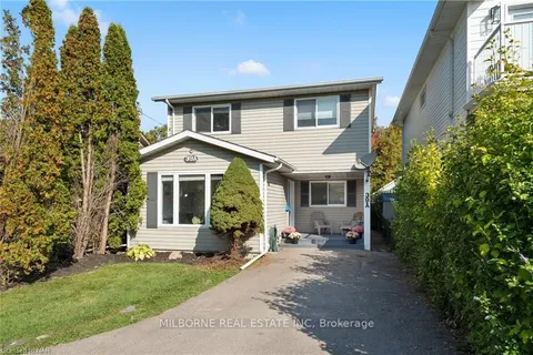 39A BEACHAVEN Dr, St. Catharines, ON L2M 1A6