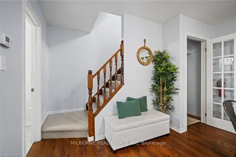 39A BEACHAVEN Dr, St. Catharines, ON L2M 1A6