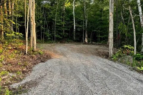 1121 BREWER Rd, Central Frontenac, ON K0H 2P0