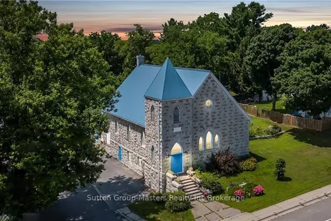 3993 CHURCH St, South Frontenac, ON K0H 1V0