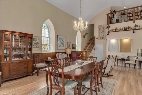 3993 CHURCH St, South Frontenac, ON K0H 1V0