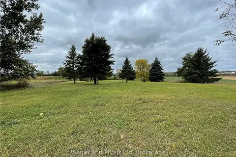 1351 DESERONTO Rd, Tyendinaga, ON K0K 2N0