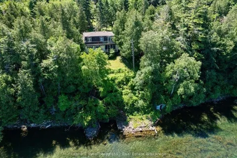1259 BYRNE Pt, Frontenac Islands, ON K7G 2V6