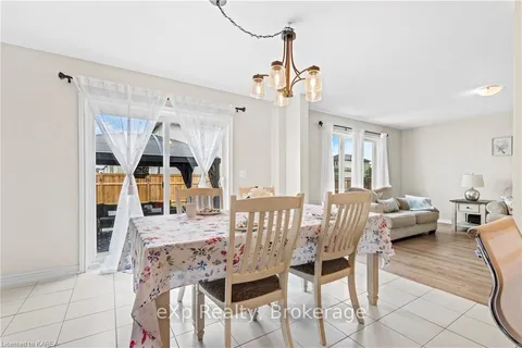 67 BRENNAN CRESCENT, Loyalist, ON K0H 2H0