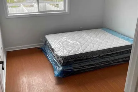 275 CONACHER Dr, Kingston, ON K7K 7B9