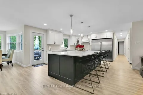 437 OTTY LAKE SIDEROAD Rd, Tay Valley, ON K7H 3C5