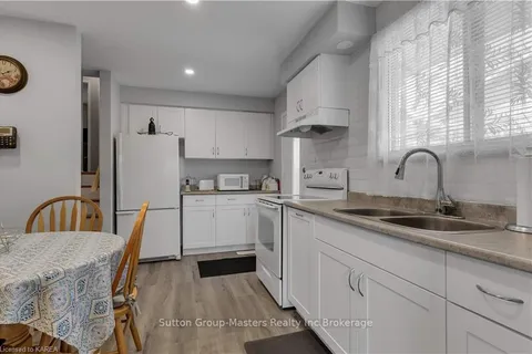 187 SUTHERLAND Dr, Kingston, ON K7K 5X6