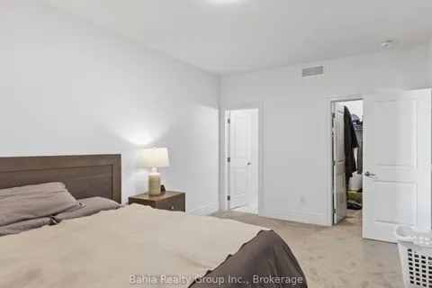 30 MARKLAND Ave, ON K0K 2T0