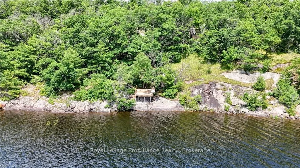 1117 BEAVER CREEK Lane, Central Frontenac, ON K0H 1B0