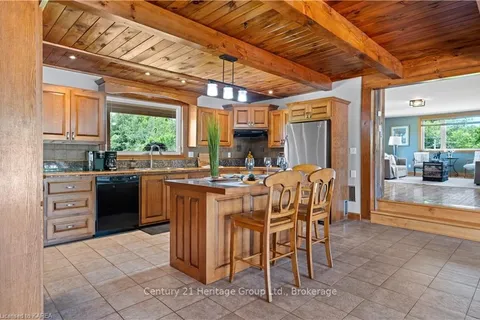 1758 FORTY FOOT Rd, Central Frontenac, ON K0H 1T0