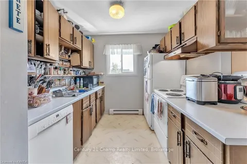 244 WELLER Ave, Kingston, ON K7K 2V2