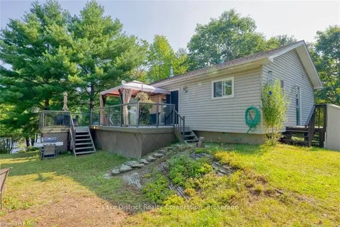 1040 WATERS EDGE Lane, Central Frontenac, ON K0H 1B0