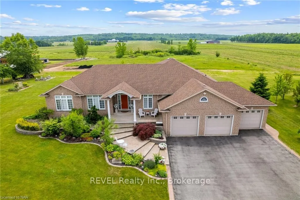 925 QUEENSTON Rd, Niagara-on-the-Lake, ON L0S 1J0