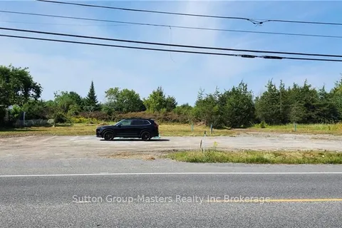 5011 BATH RD Rd, Loyalist, ON K0H 1G0