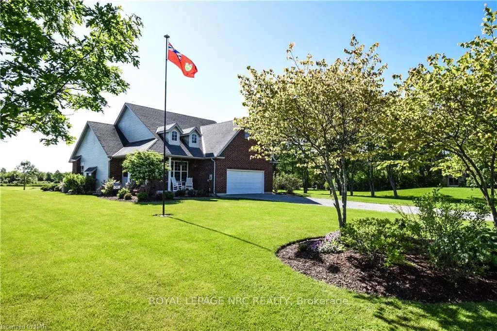 870 CENTRALIA Ave, Fort Erie, ON L0S 1N0