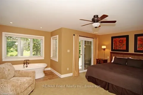 532 10TH CONCESSION Rd, Rideau Lakes, ON K0G 1X0