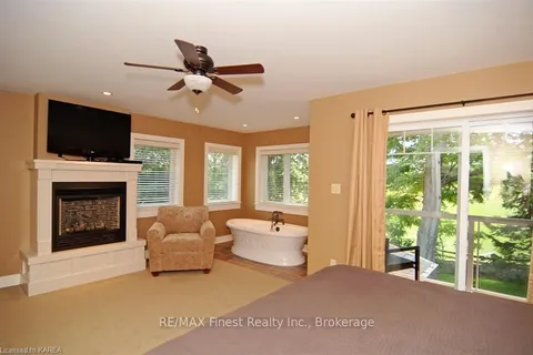 532 10TH CONCESSION Rd, Rideau Lakes, ON K0G 1X0