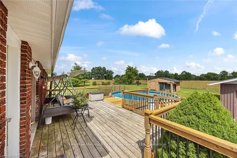 2034 RUTLEDGE Rd, South Frontenac, ON K0H 2T0