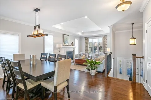 708 CLARENCE St, Port Colborne, ON L3K 1G8