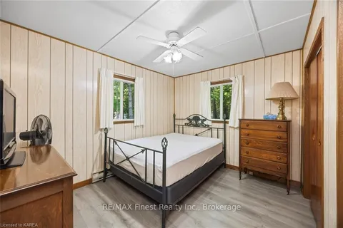 805 BURNS Lane, South Frontenac, ON K0H 1T0