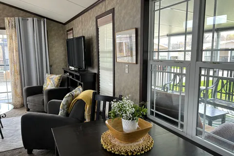 490 EMPIRE Road, Port Colborne, ON L0S 1R0