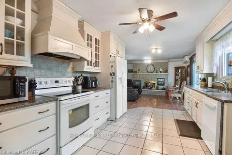 53 GOODYEAR Rd, Greater Napanee, ON K7R 3L2