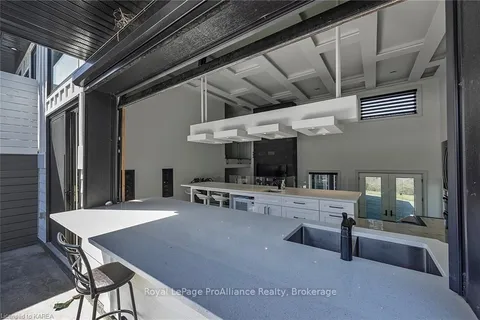 181 MORGAN Dr, South Frontenac, ON K0H 2T0