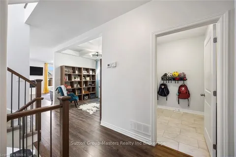 141 PAULINE TOM AVENUE, Kingston, ON K7K 0G1