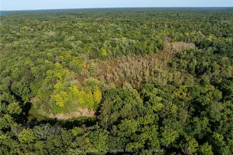 PT LT 3 EVERETT Lane, South Frontenac, ON K0H 2T0