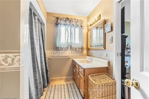 3140 RAILTON Rd, South Frontenac, ON K0H 1V0