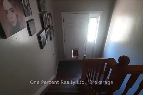 1093 MOON Rd, Central Frontenac, ON K0H 1T0