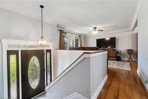 883 RIDGE RD N Rd, Fort Erie, ON L0S 1N0