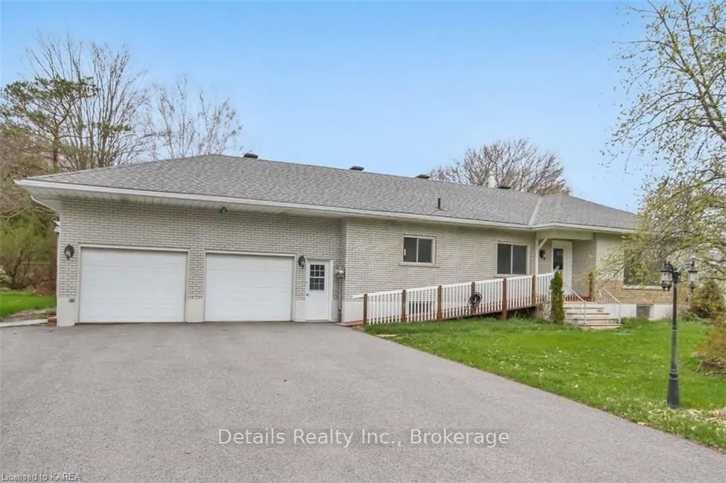 2508 RIDEAU FERRY Rd, Drummond/North Elmsley, ON K7H 0G7