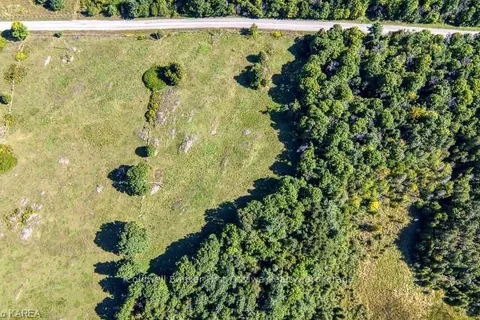 PART LO HERRON MILLS Rd, Lanark Highlands, ON K0G 1K0