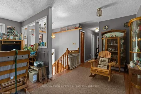 2877 SUMAC Rd, South Frontenac, ON K0H 1M0