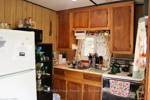 87 COULTER Lane, South Frontenac, ON K0H 1T0