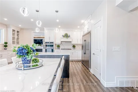 78 ARAGON Rd, Kingston, ON K0H 1S0