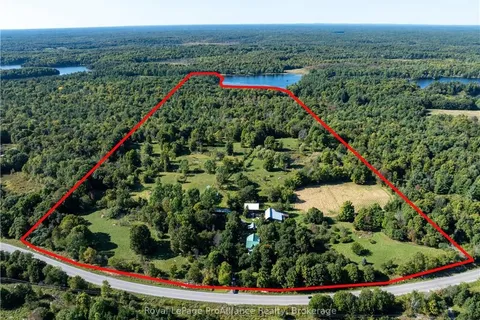 2216 ALTHORPE Rd, Tay Valley, ON K0G 1X0