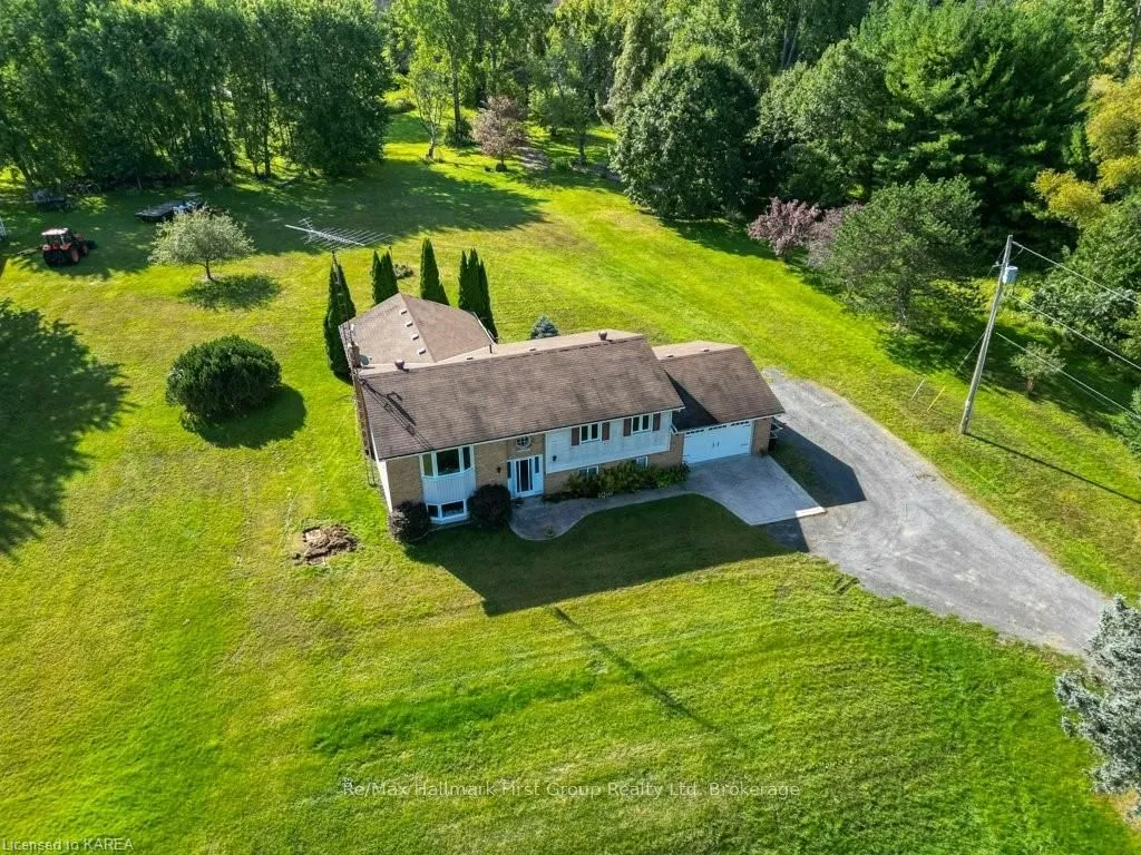 2018 COUNTY ROAD 9 Rd, Greater Napanee, ON K7R 0E5
