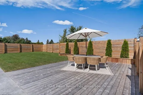 4885 LOWER ROUND LAKE Rd, South Frontenac, ON K0H 1H0