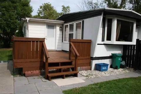 16 FRONT St, Stone Mills, ON K0K 2S0